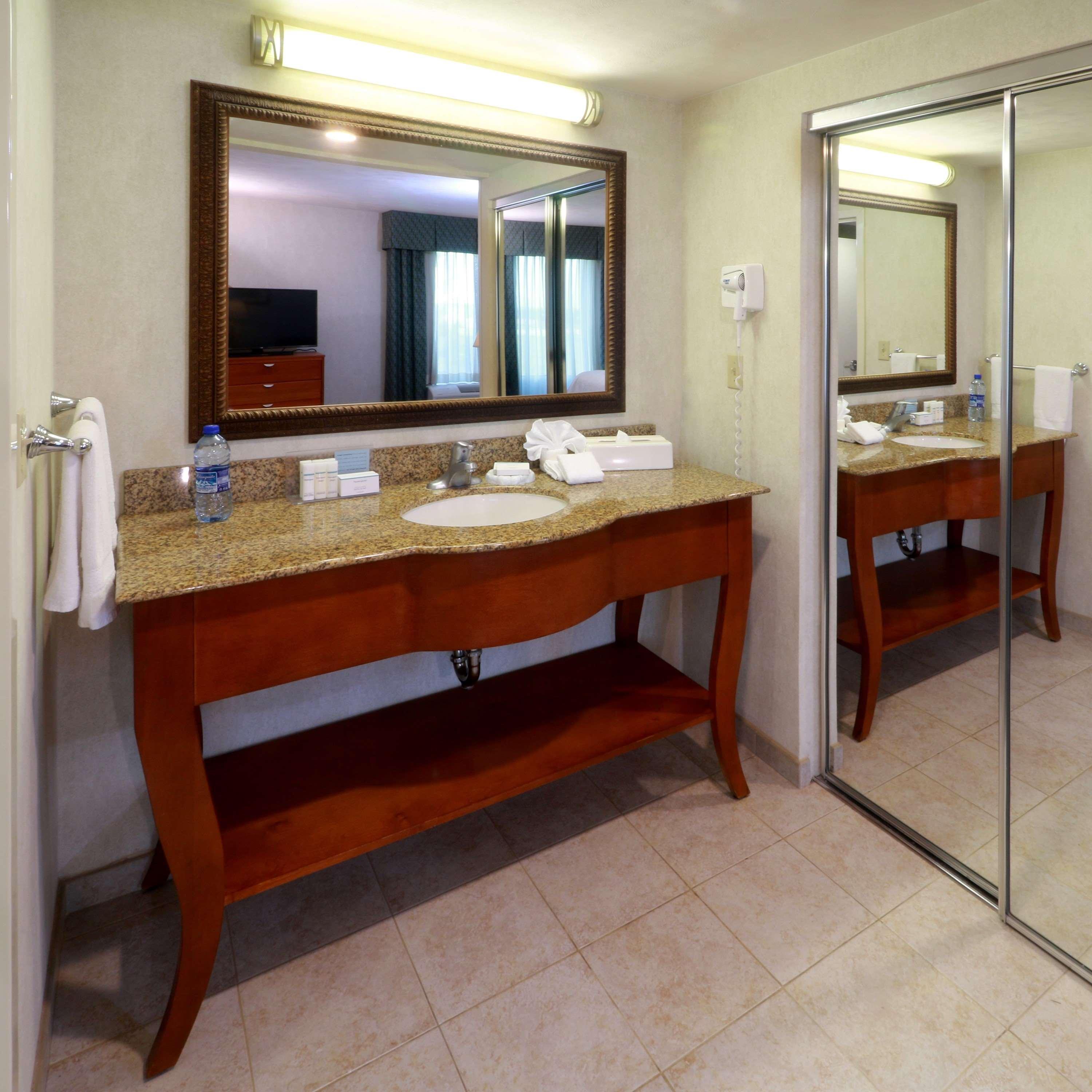Hampton By Hilton Reynosa Zona Industrial Ξενοδοχείο Εξωτερικό φωτογραφία